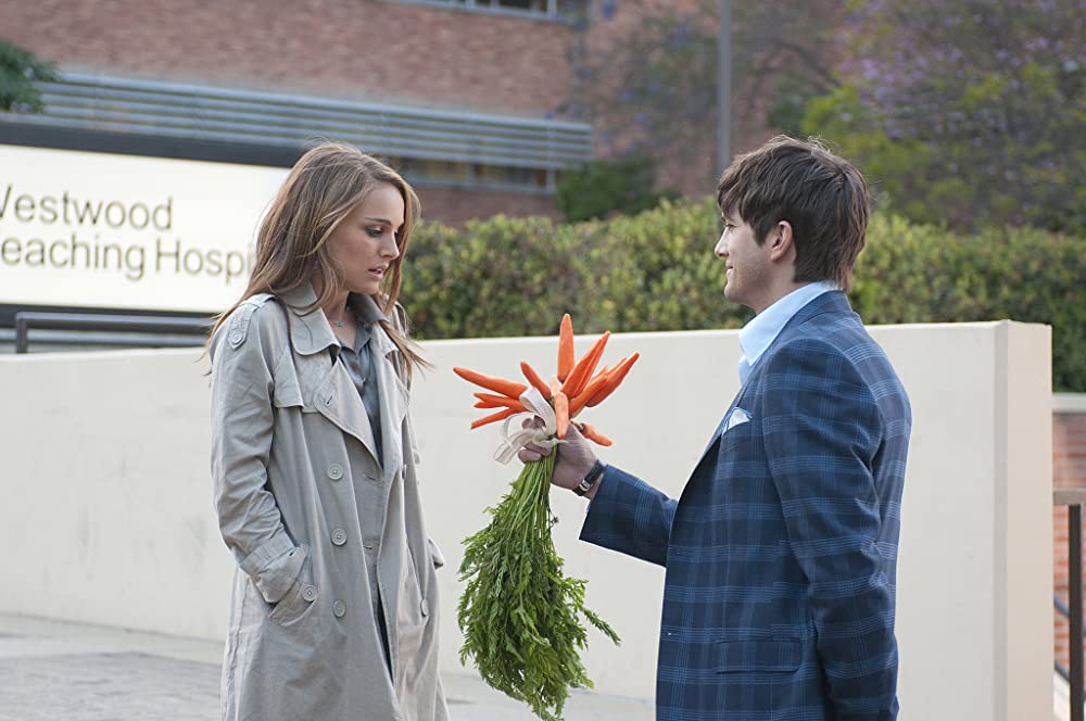 دانلود فیلم No Strings Attached 2011