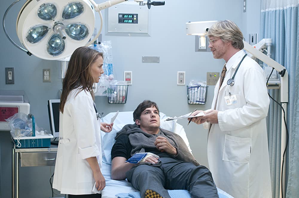 دانلود فیلم No Strings Attached 2011